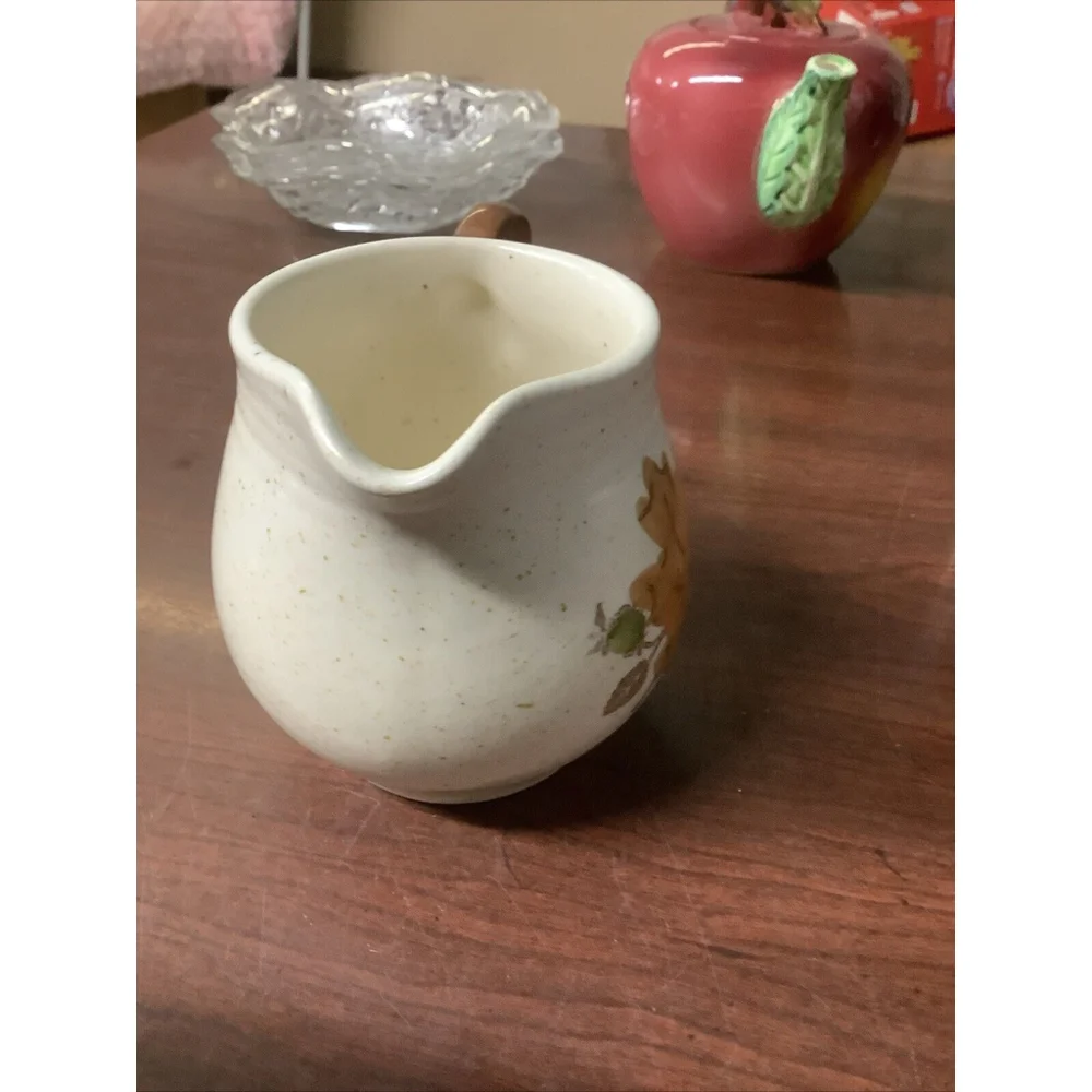 Metlox Poppytrail Woodland Gold Creamer Milk Pitcher Autumn Brown Leaves
